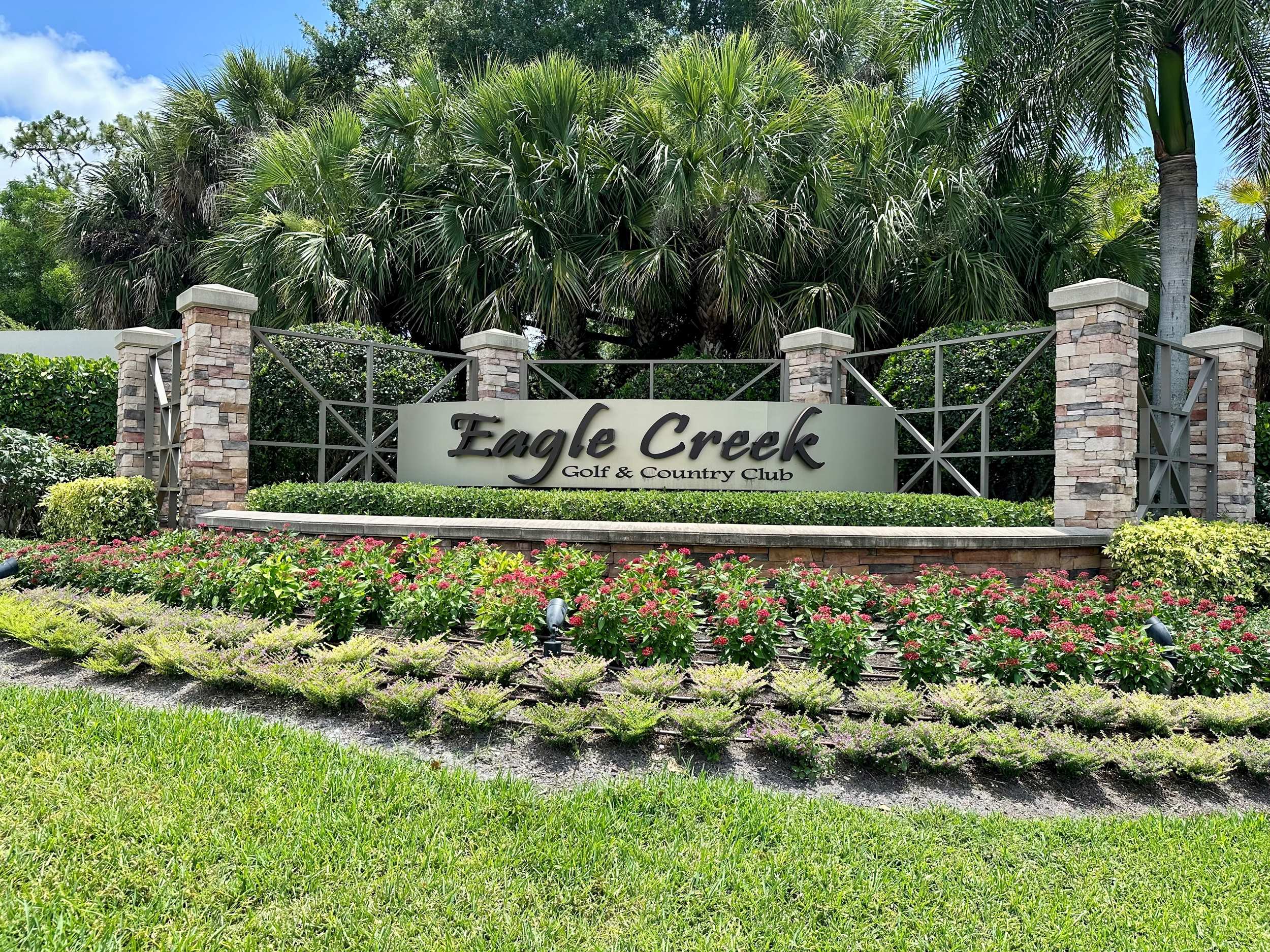 Listing# 48 Property Photo